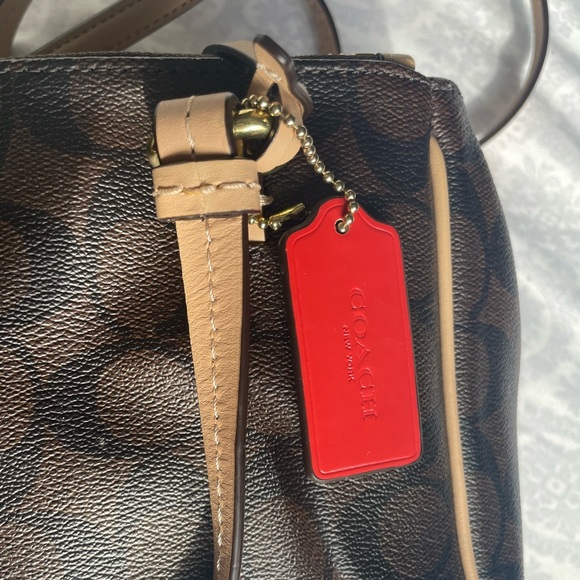 Coach handbag - Picture 2 of 8